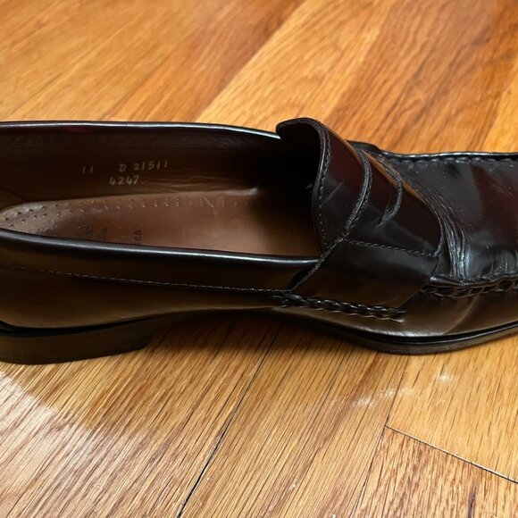 Allen Edmonds Walden Loafer - Burgundy - Men's size 11 D - Picture 4 of 9